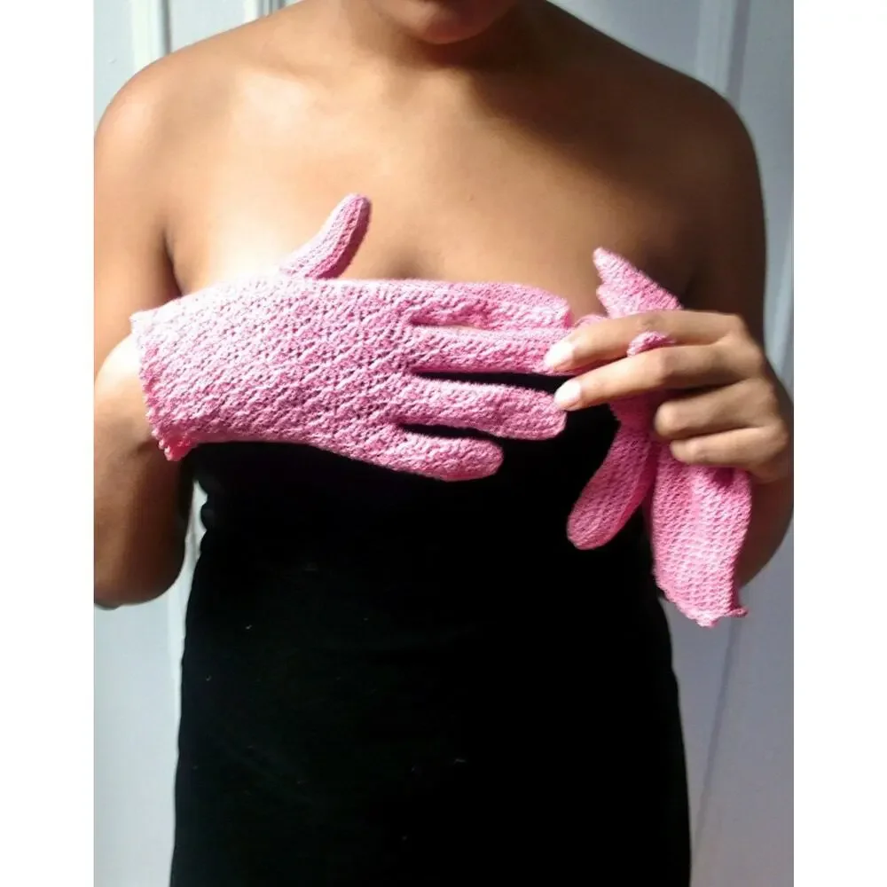 Vintage 1960's Crochet Pink Gloves